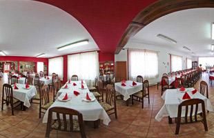 Restaurante Alto del Praviano mesas 2
